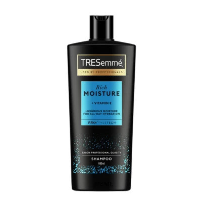 TRESemme Rich Moisture Shampoo 685ml