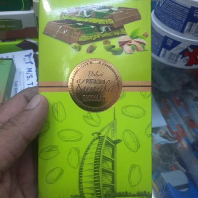 Dubai Pistachio Kunafa Chocolate Bar 150gm