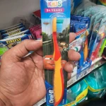 Oral-B Kids Toothbrush 3+years